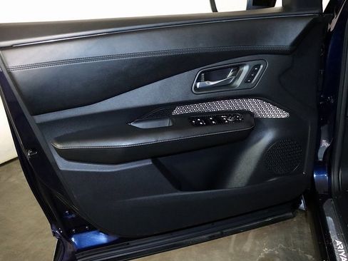 Used 2023 Nissan Ariya EVOLVE+ e-4ORCE image 23