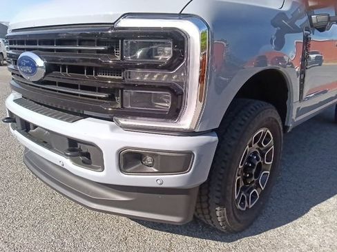Certified 2026 Ford F350 Platinum w/ FX4 Off-Road Package AWD/4WD image 9
