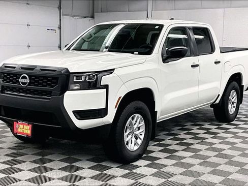 New 2026 Nissan Frontier S w/ Tow Package AWD/4WD image 3