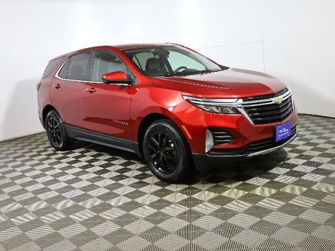 Used 2023 Chevrolet Equinox LT image 4