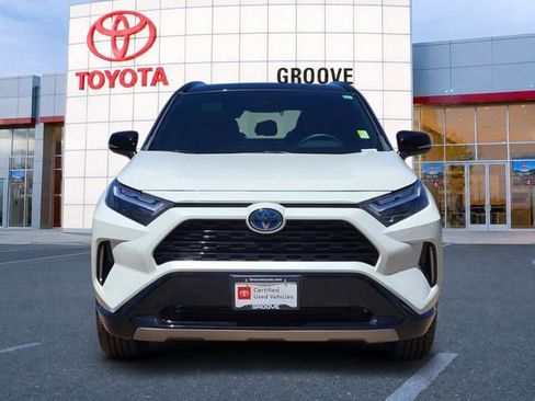 Used 2022 Toyota RAV4 XSE w/ XSE Grade Weather Package AWD/4WD image 9