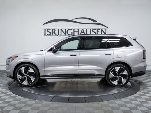New 2026 Volvo EX90 Ultra AWD/4WD image 8
