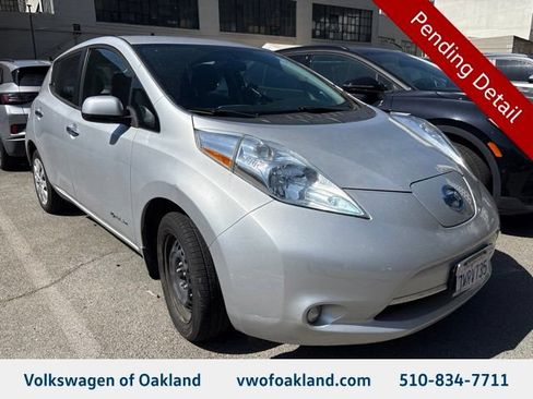 Used 2017 Nissan Leaf S w/ Protection Package FWD image 1