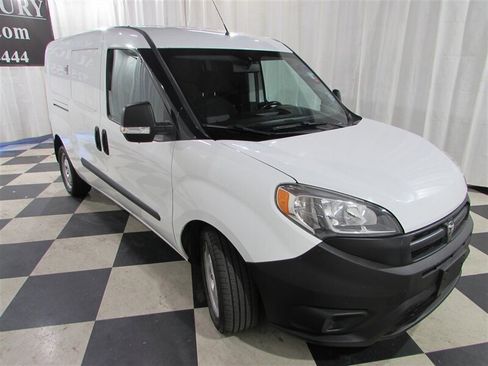 Used 2018 RAM ProMaster City Tradesman image 3