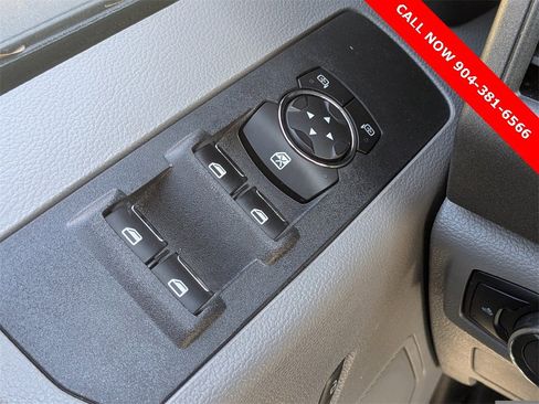 Used 2022 Ford F250 XL w/ Power Equipment Group image 26