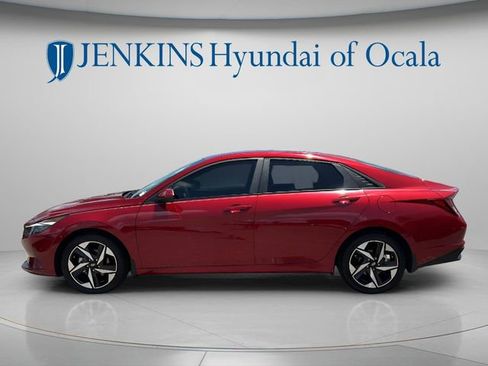 Certified 2023 Hyundai Elantra SEL w/ Convenience Package FWD image 6