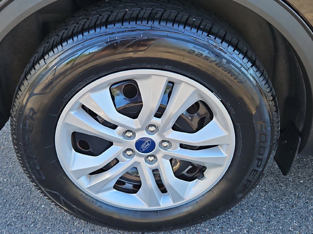 Used 2020 Ford Escape S FWD image 7