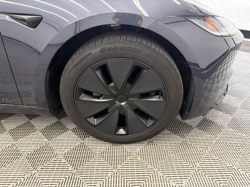 Used 2024 Tesla Model 3 Long Range RWD image 13