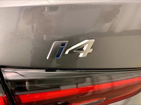 Used 2024 BMW i4 xDrive40i w/ Premium Package AWD/4WD image 7
