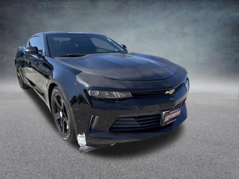 Used 2018 Chevrolet Camaro LS RWD image 4