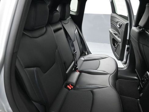 New 2026 Jeep Compass Latitude AWD/4WD image 21