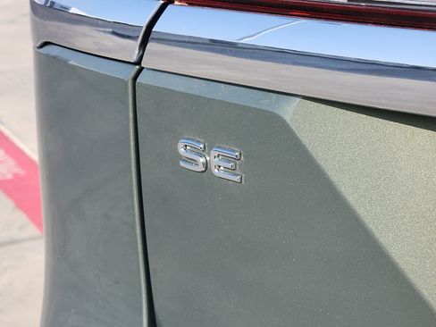 New 2026 Volkswagen Atlas SE FWD image 10