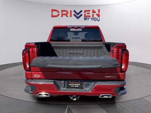 Used 2024 GMC Sierra 1500 AT4 w/ Technology Package image 7