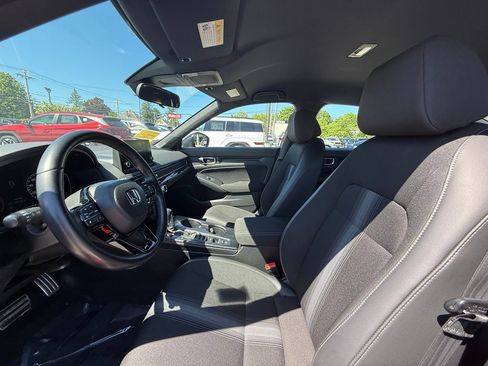 Used 2023 Honda Civic Sport image 26