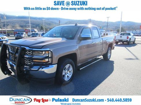 Used 2018 Chevrolet Silverado 1500 LT w/ Trailering Package image 9
