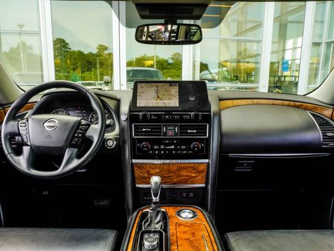 Used 2022 Nissan Armada SL RWD image 5