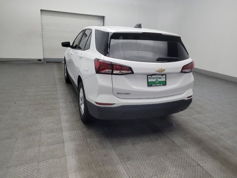 Used 2024 Chevrolet Equinox LS w/ Driver Confidence II Package FWD image 5