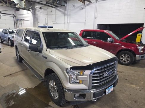 Used 2017 Ford F150 XLT w/ Equipment Group 302A Luxury image 23