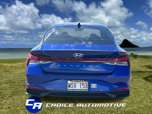 Used 2023 Hyundai Elantra SEL FWD image 7