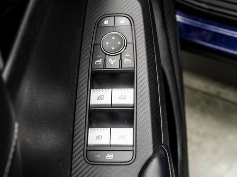 Used 2024 Mitsubishi Outlander SE image 36