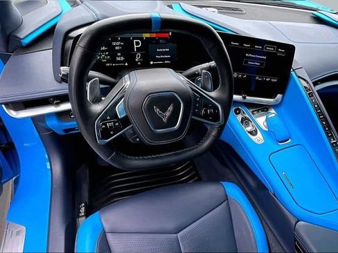 Used 2023 Chevrolet Corvette Stingray Premium Cpe w/ Z51 Performance Package RWD image 8