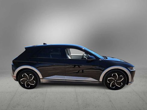 Certified 2024 Hyundai Ioniq 5 Limited RWD image 9