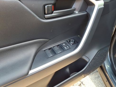 Certified 2024 Toyota RAV4 LE AWD/4WD image 17