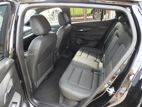 Used 2024 Buick Envista Avenir FWD image 21