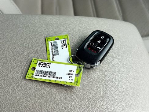 Used 2025 Honda CR-V EX-L image 39