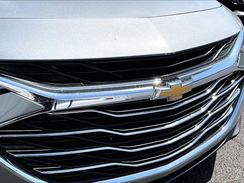 Used 2024 Chevrolet Malibu LT image 31