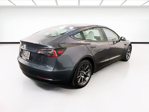 Used 2023 Tesla Model 3 Standard Range RWD image 4