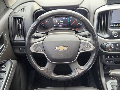Used 2019 Chevrolet Colorado ZR2 image 12