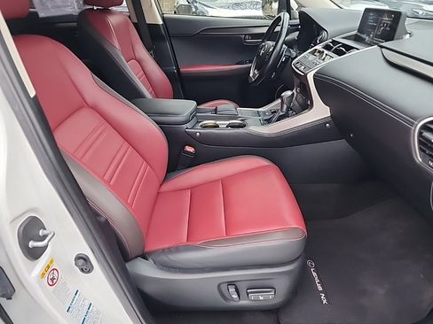 Used 2018 Lexus NX 300h AWD image 27