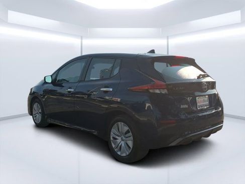 Used 2023 Nissan Leaf S image 5