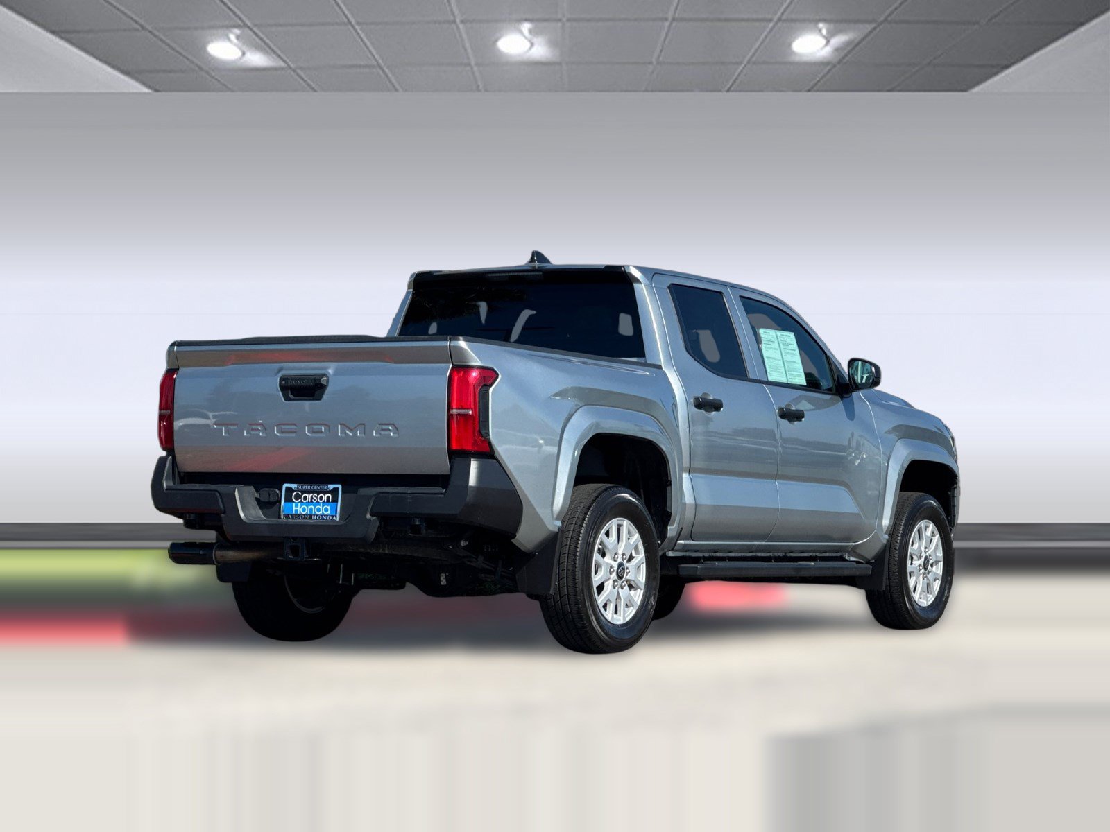 Used 2024 Toyota Tacoma SR RWD image 9