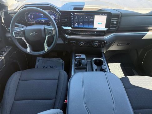 Used 2024 Chevrolet Silverado 1500 RST w/ Redline Edition AWD/4WD image 10