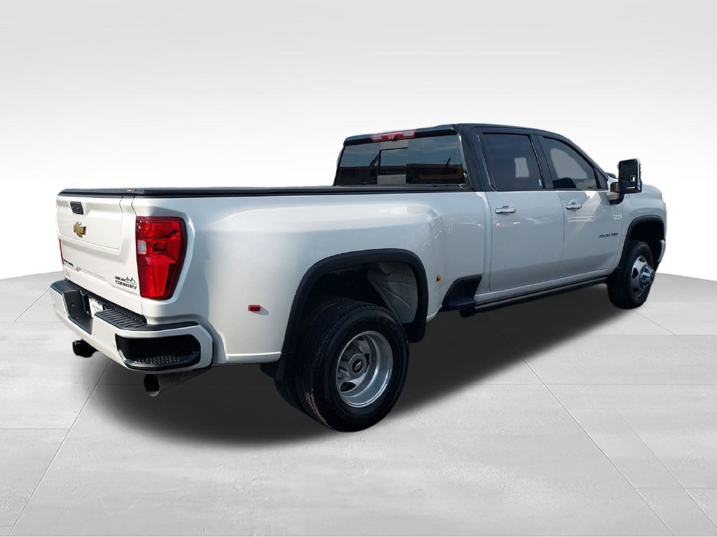 Used 2022 Chevrolet Silverado 3500 High Country AWD/4WD image 5