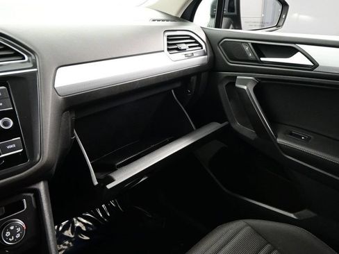 Used 2022 Volkswagen Tiguan S FWD image 29