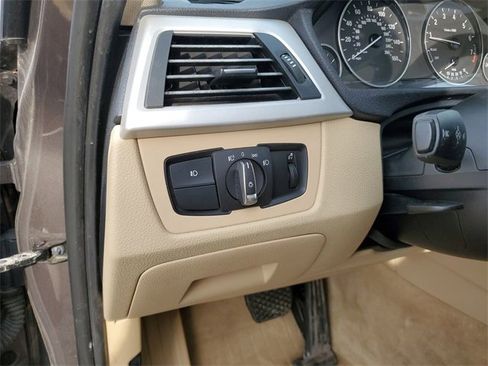 Used 2012 BMW 328i Sedan image 16