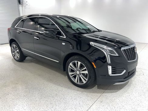 Used 2020 Cadillac XT5 Premium Luxury FWD image 7