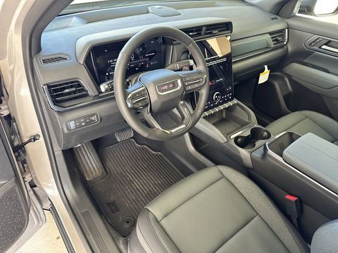 New 2026 GMC Terrain AT4 w/ Convenience Package III AWD/4WD image 12