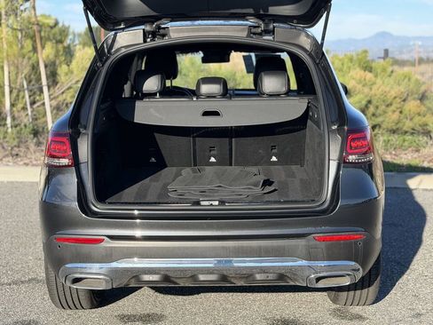 Used 2022 Mercedes-Benz GLC 300 4MATIC image 13