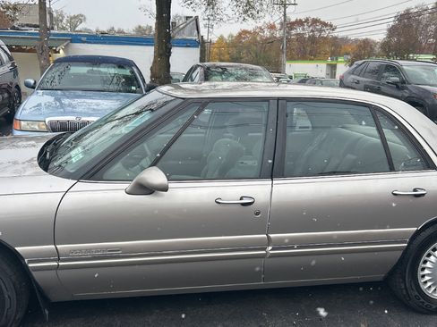 Used 1998 Buick Le Sabre Limited w/ Prestige Opt Pkg image 14