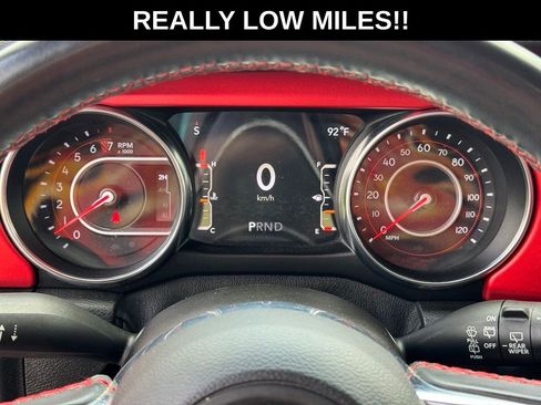 Used 2020 Jeep Wrangler Unlimited Rubicon w/ LED Lighting Group AWD/4WD image 3