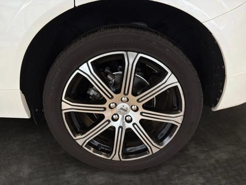 Used 2019 Volvo XC60 T5 Inscription w/ Protection Package AWD/4WD image 41