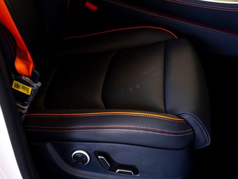 New 2026 Genesis GV70 2.5T Sport Prestige image 27