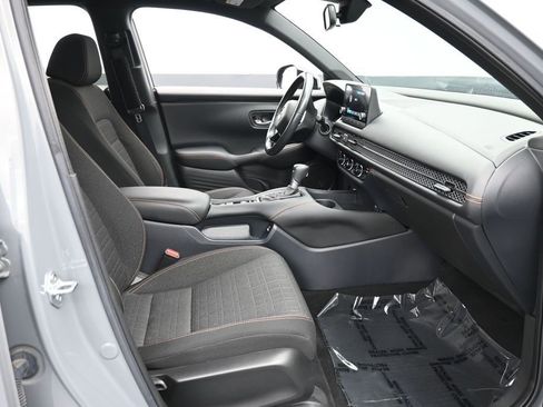Used 2023 Honda HR-V Sport image 32