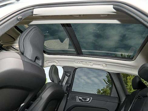 New 2026 Volvo XC60 T8 Plus w/ Climate Package AWD/4WD image 29