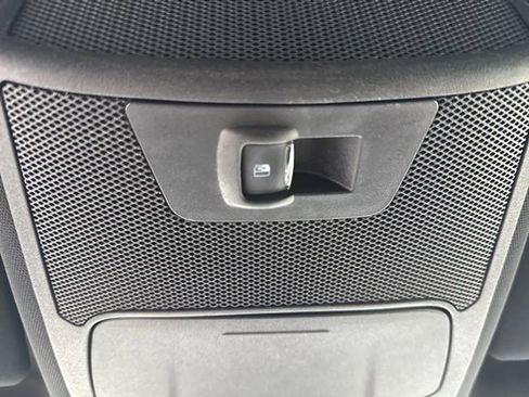 Used 2016 Ford F150 XLT w/ Equipment Group 302A Luxury image 18