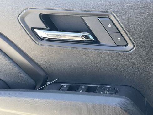 New 2025 GMC Canyon Elevation w/ Convenience Package image 16